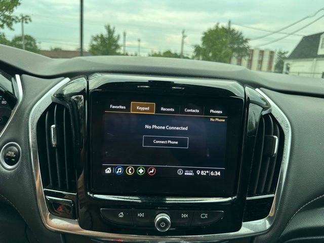 Used 2020 Chevrolet Traverse LT FWD image 12