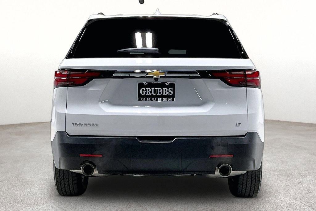 Used 2023 Chevrolet Traverse LT FWD image 6