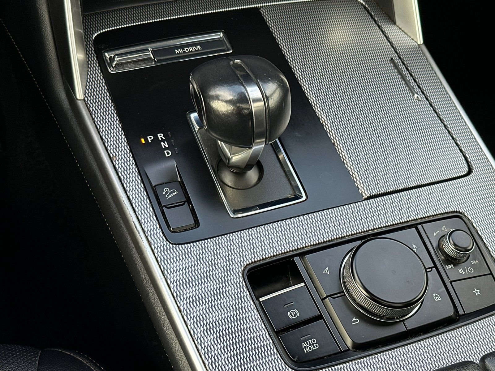 Used 2024 MAZDA CX-90 3.3 Turbo w/ Premium Package image 26