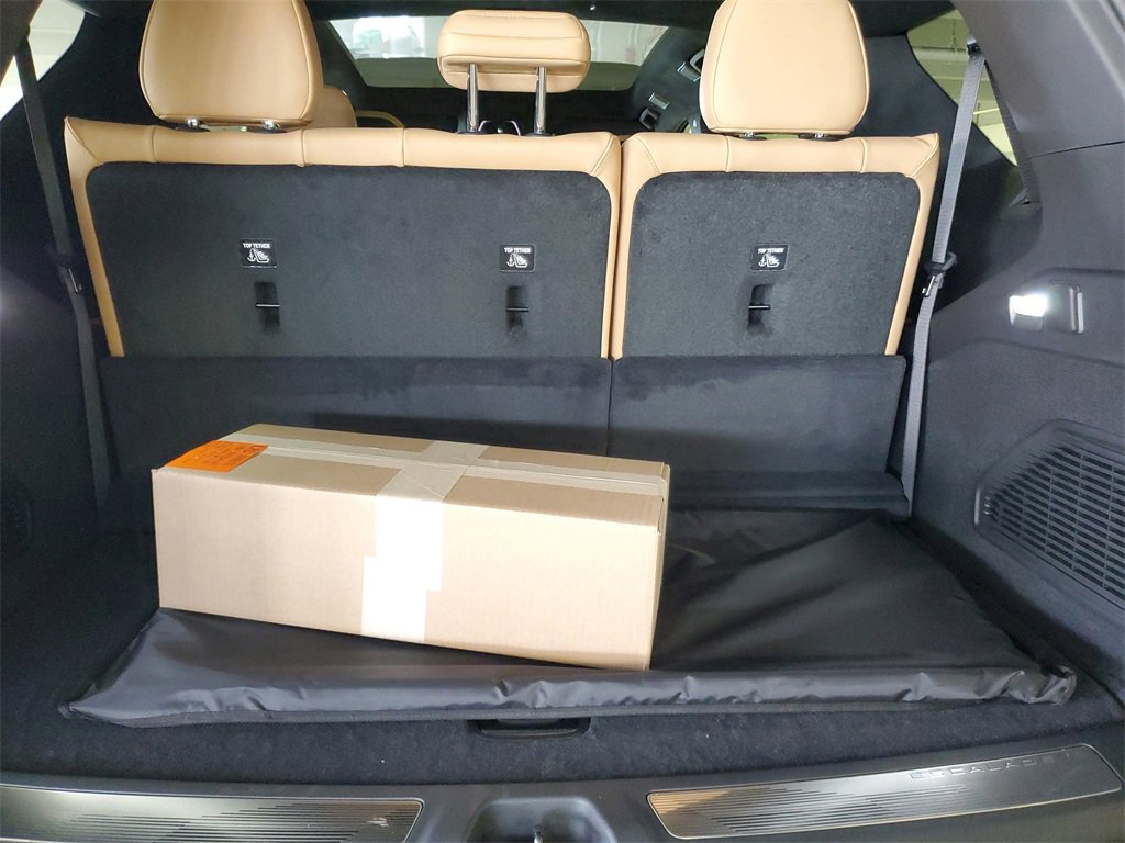 New 2026 Cadillac Escalade IQL Sport 2 w/ LPO, ONYX Package image 7