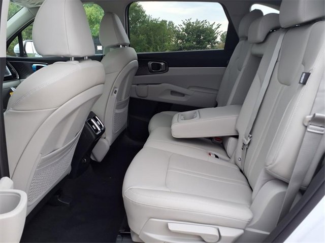 New 2026 Kia Sorento S image 22