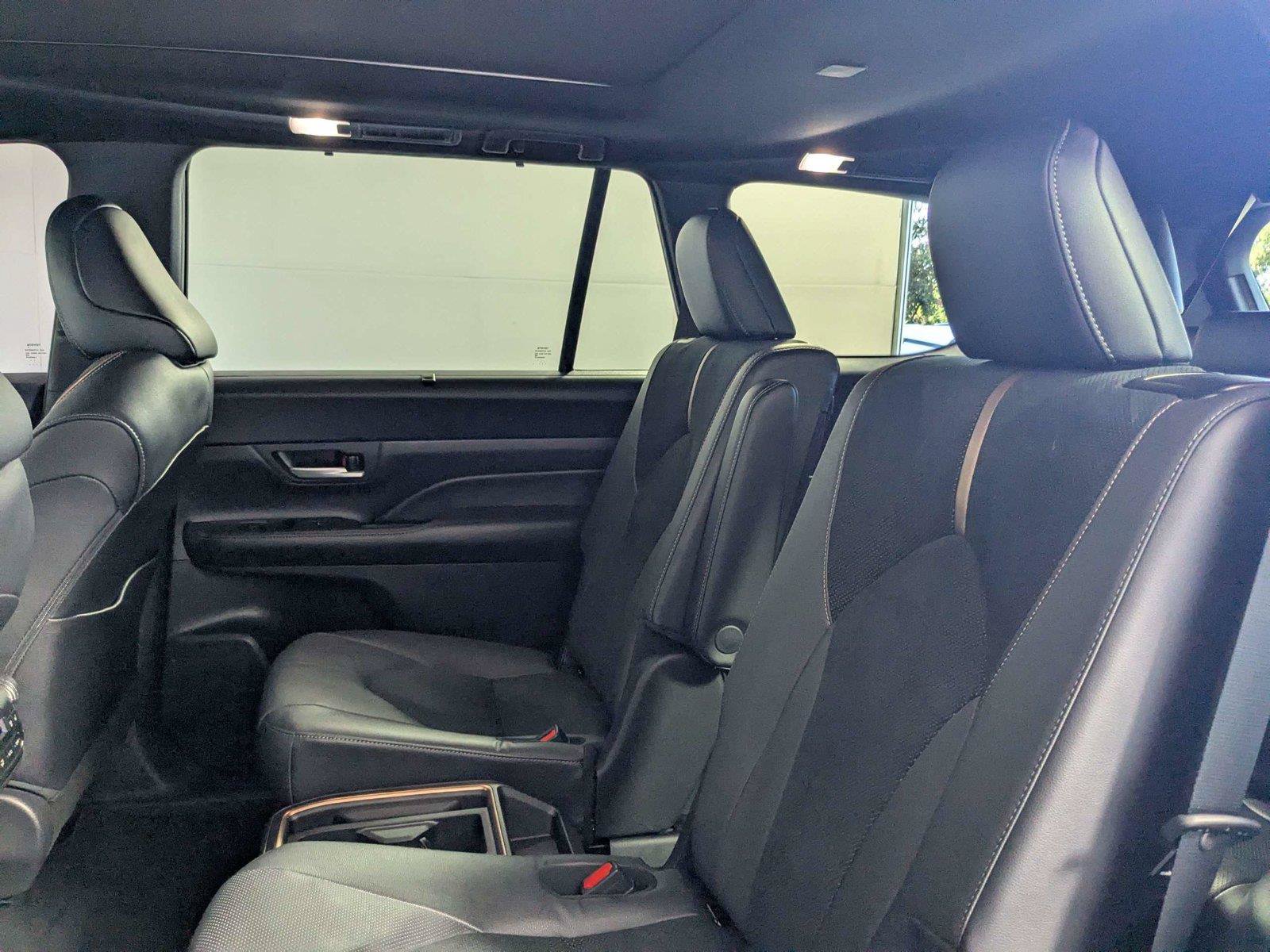Certified 2026 Toyota Grand Highlander AWD Hybrid image 36