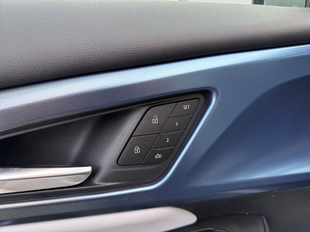 New 2026 Chevrolet Equinox EV LT w/ Convenience Package II image 16