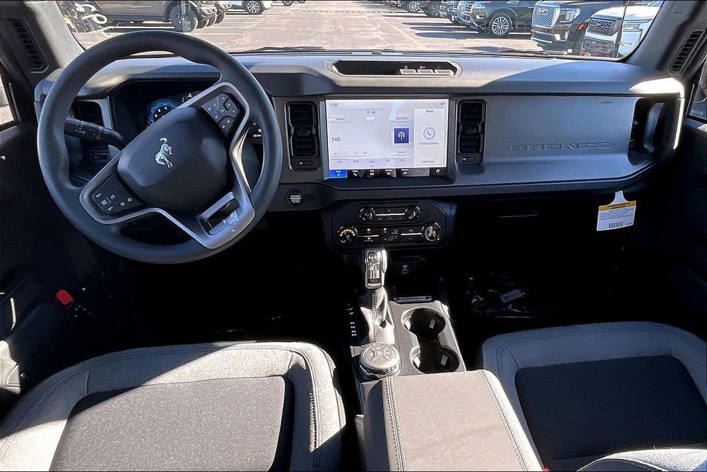 New 2025 Ford Bronco 4-Door image 5