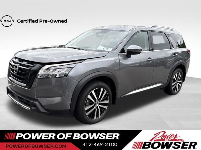 Certified 2024 Nissan Pathfinder Platinum w/ Black Appearance Package