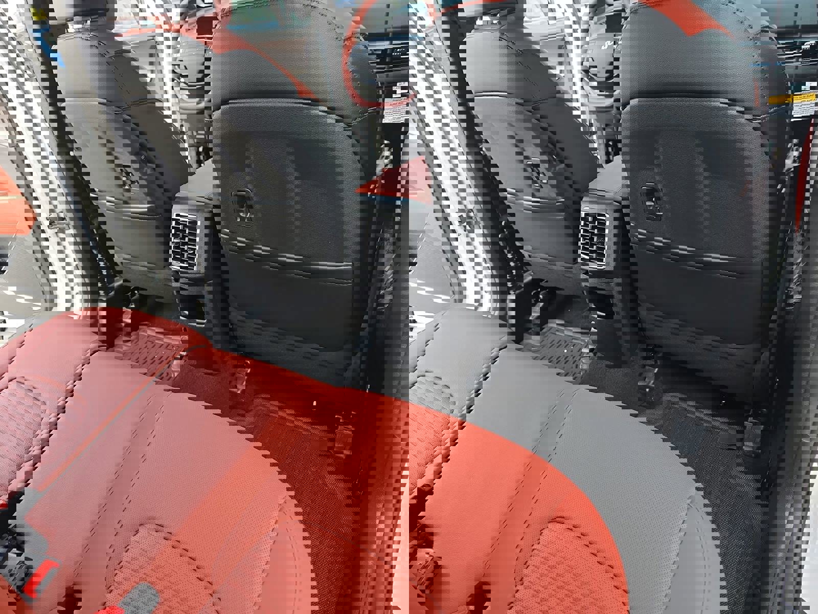 Used 2026 Kia Sportage SX image 12