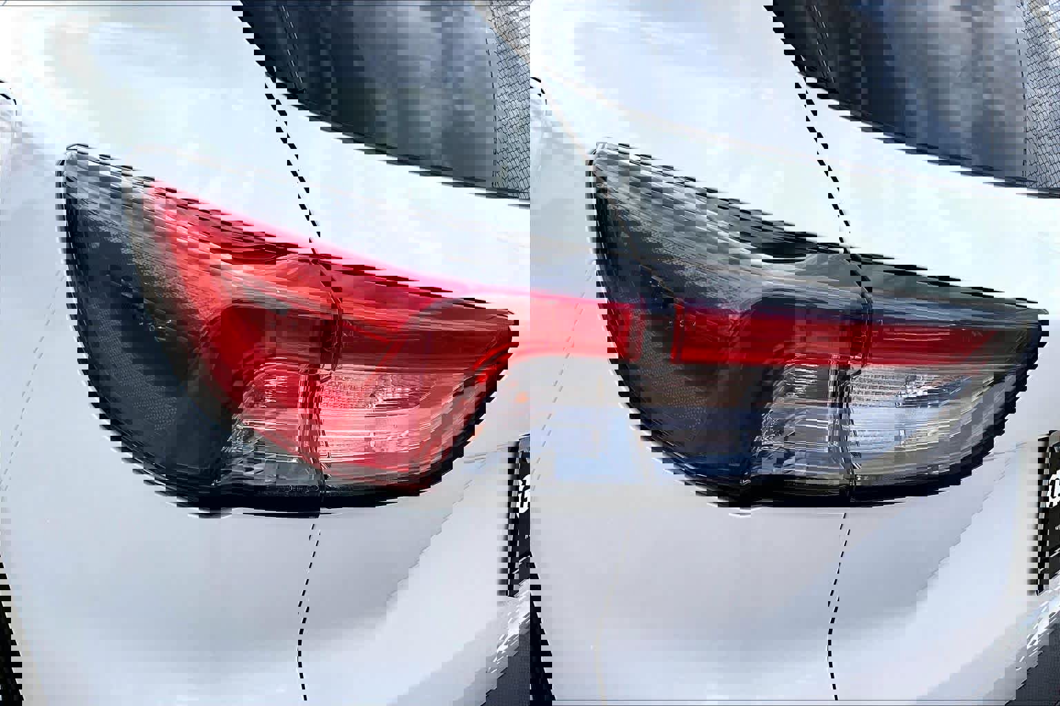 Certified 2022 Ford Escape SE w/ Convenience Package image 55