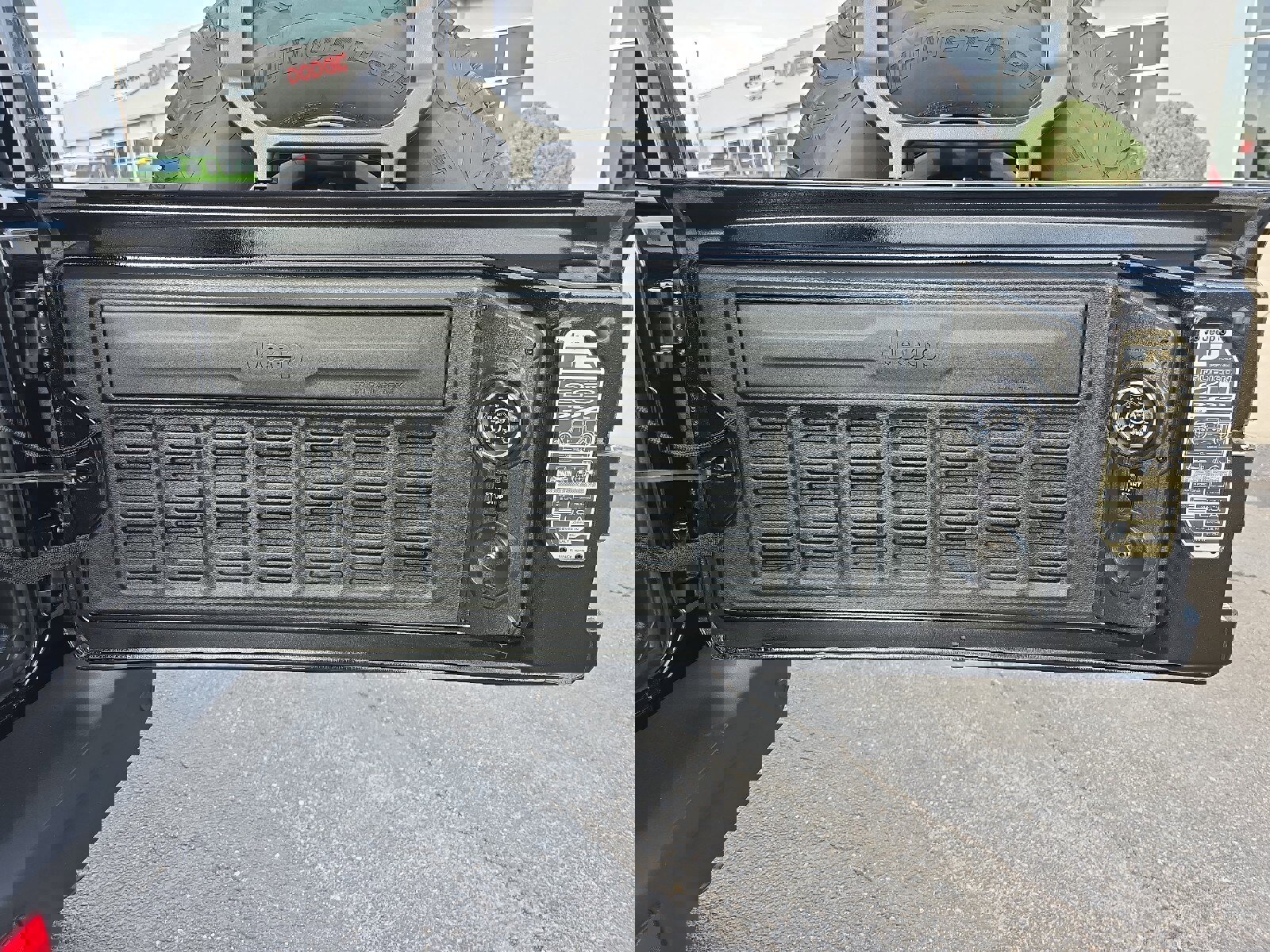 Used 2023 Jeep Wrangler Unlimited Rubicon 392 image 21