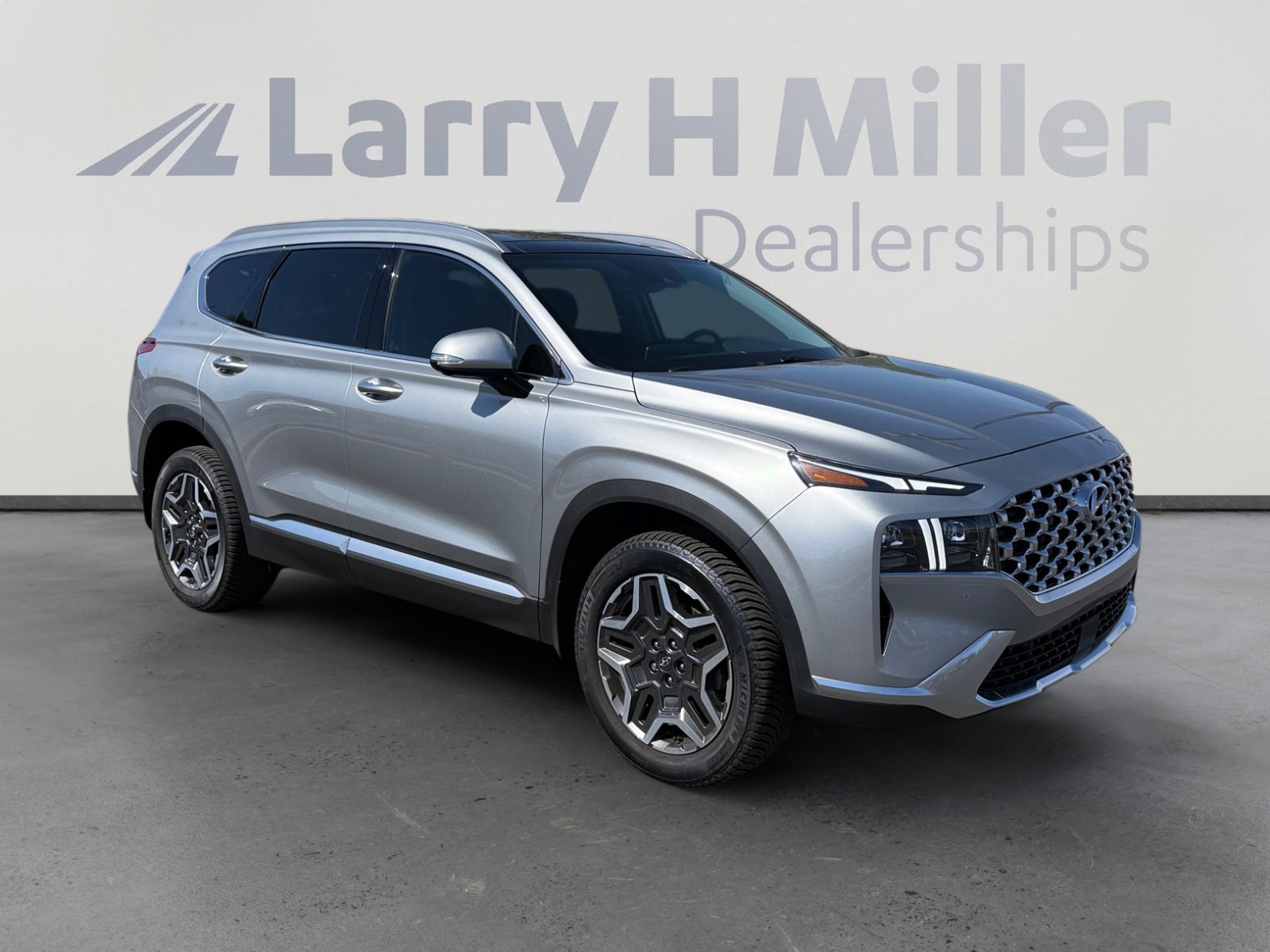 Used 2023 Hyundai Santa Fe Limited AWD/4WD image 7