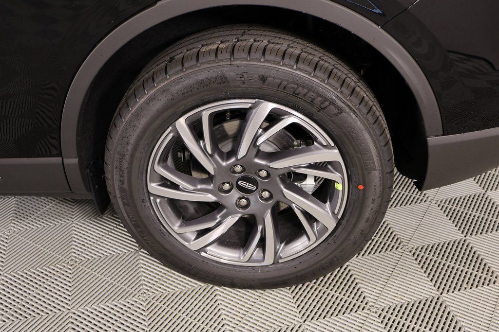 New 2026 Lincoln Corsair Premiere FWD image 20