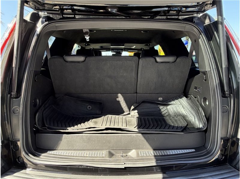 Used 2016 Cadillac Escalade Platinum AWD/4WD image 27