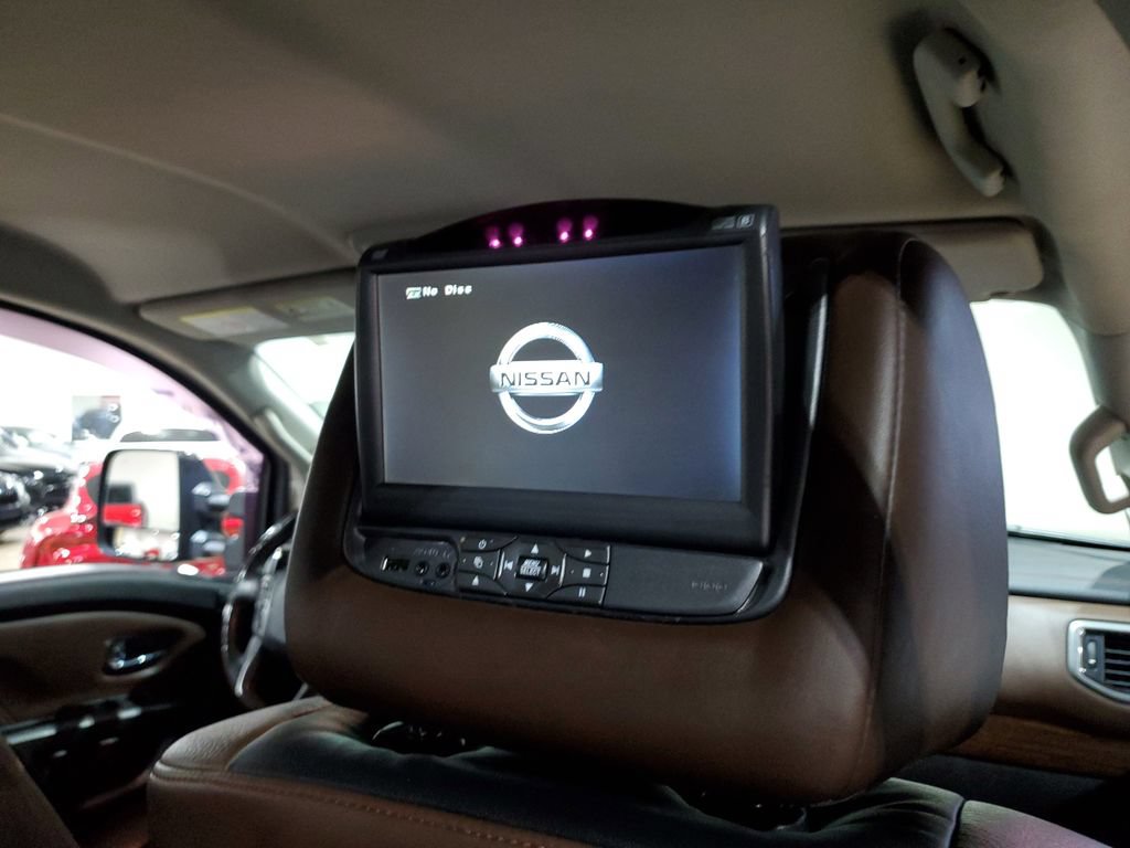 Used 2017 Nissan Titan Platinum Reserve RWD image 22