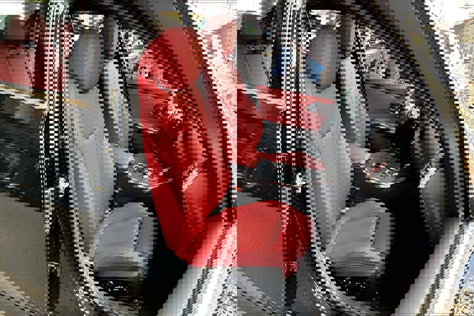 Used 2025 BMW 330i Sedan image 8