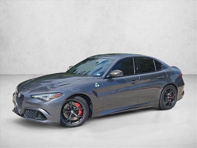 Used 2019 Alfa Romeo Giulia Quadrifoglio w/ Driver Assist Dynamic Package video 1