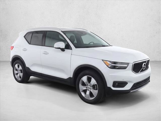 Used 2019 Volvo XC40 T5 Momentum AWD/4WD image 3