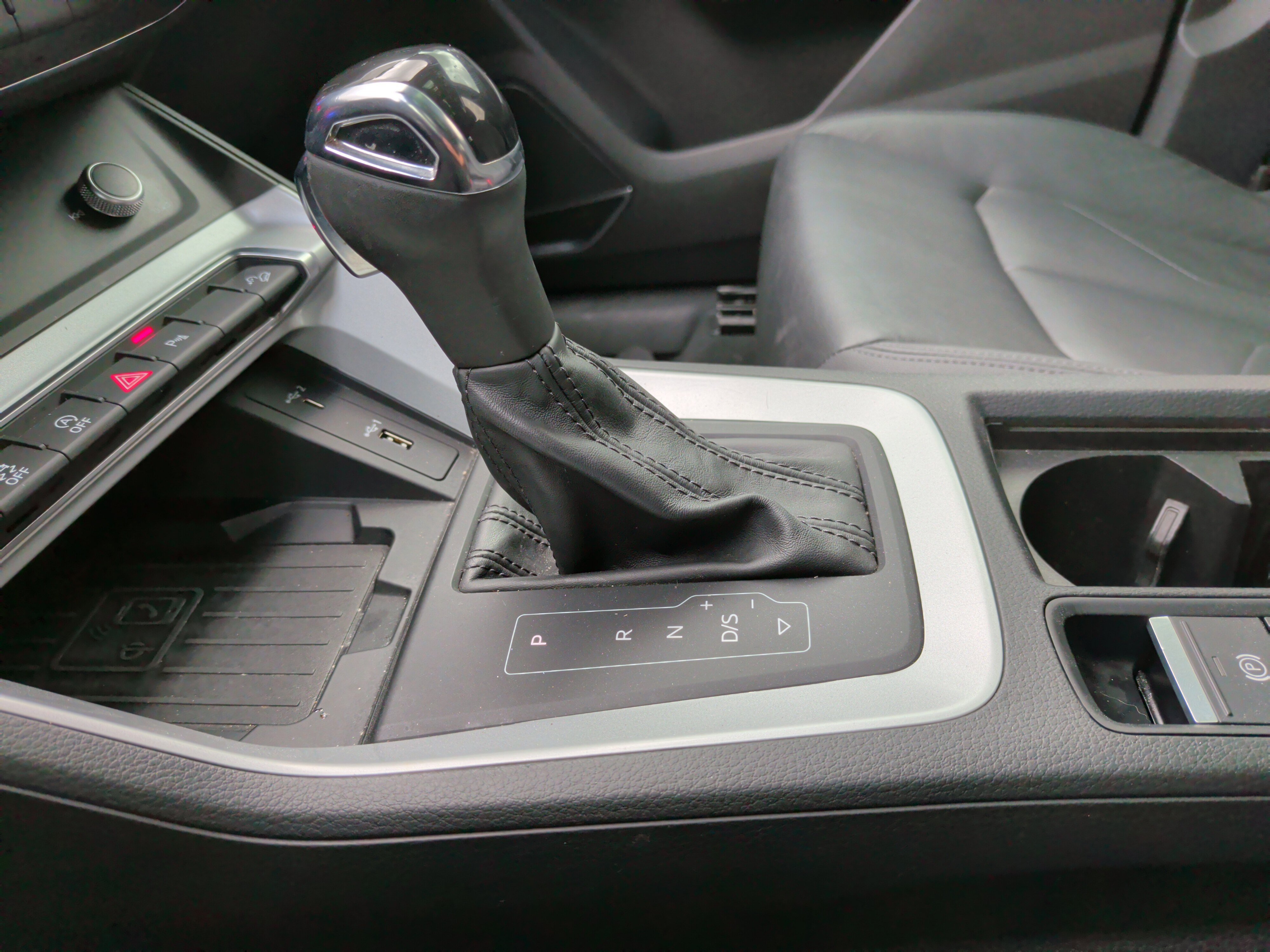 Certified 2020 Audi Q3 2.0T Premium Plus AWD/4WD image 28