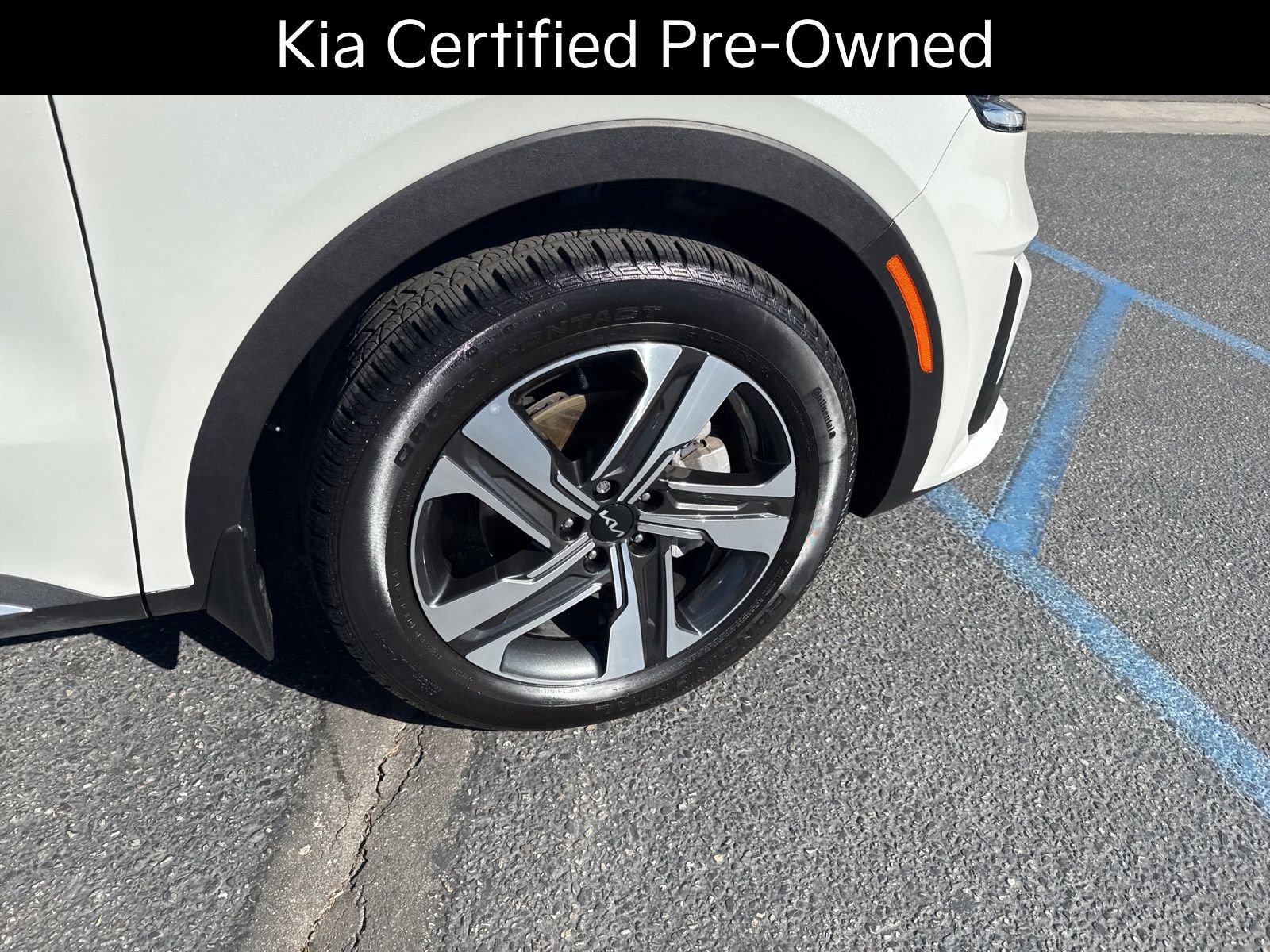 Certified 2023 Kia Sorento EX image 20