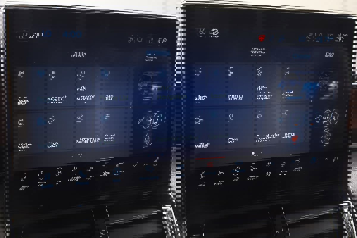 Used 2024 Lincoln Navigator Reserve AWD/4WD image 35