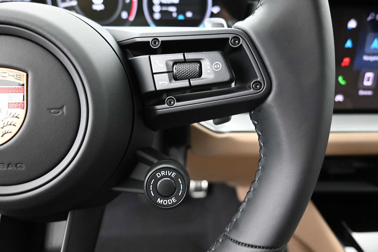 New 2026 Porsche Cayenne S AWD/4WD image 16