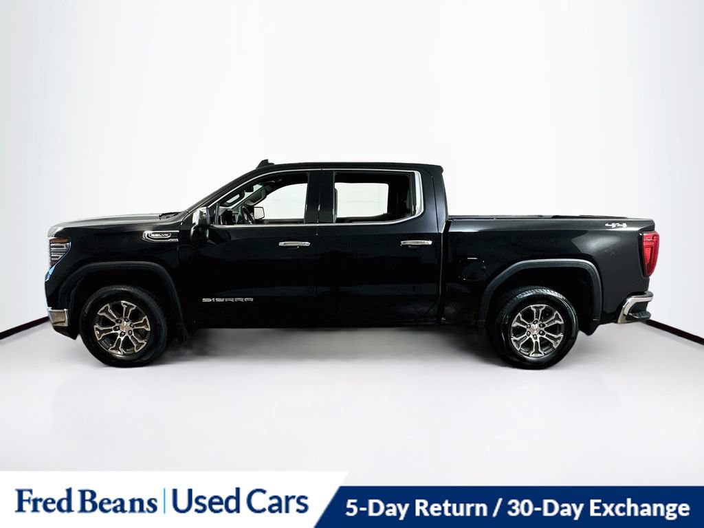 Used 2025 GMC Sierra 1500 SLT AWD/4WD image 9