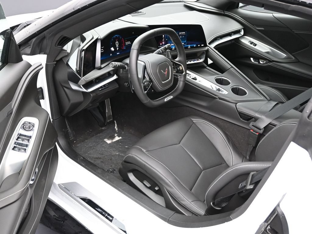 Used 2026 Chevrolet Corvette Z06 RWD image 11