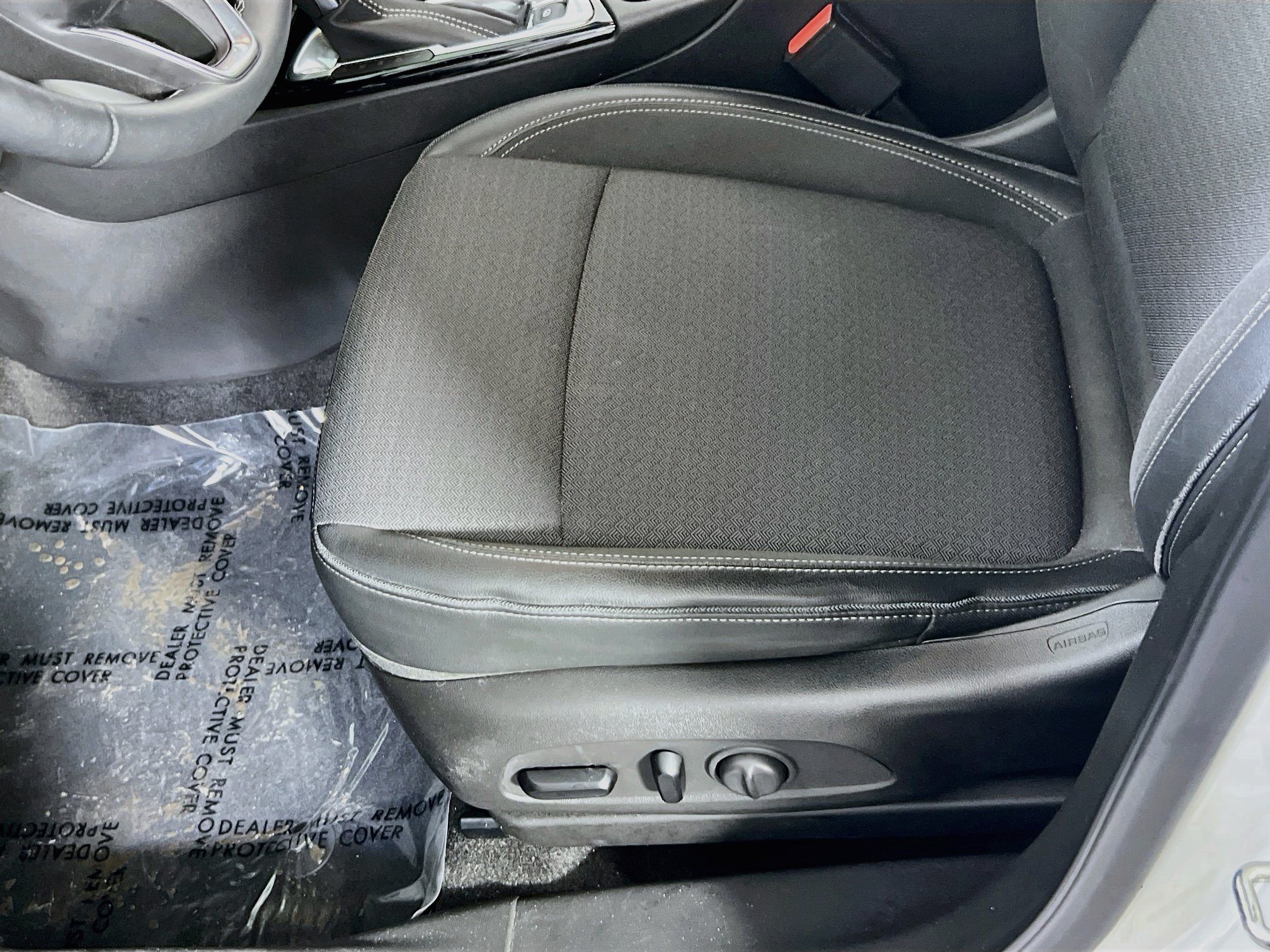 Used 2021 Buick Encore GX Select FWD image 18