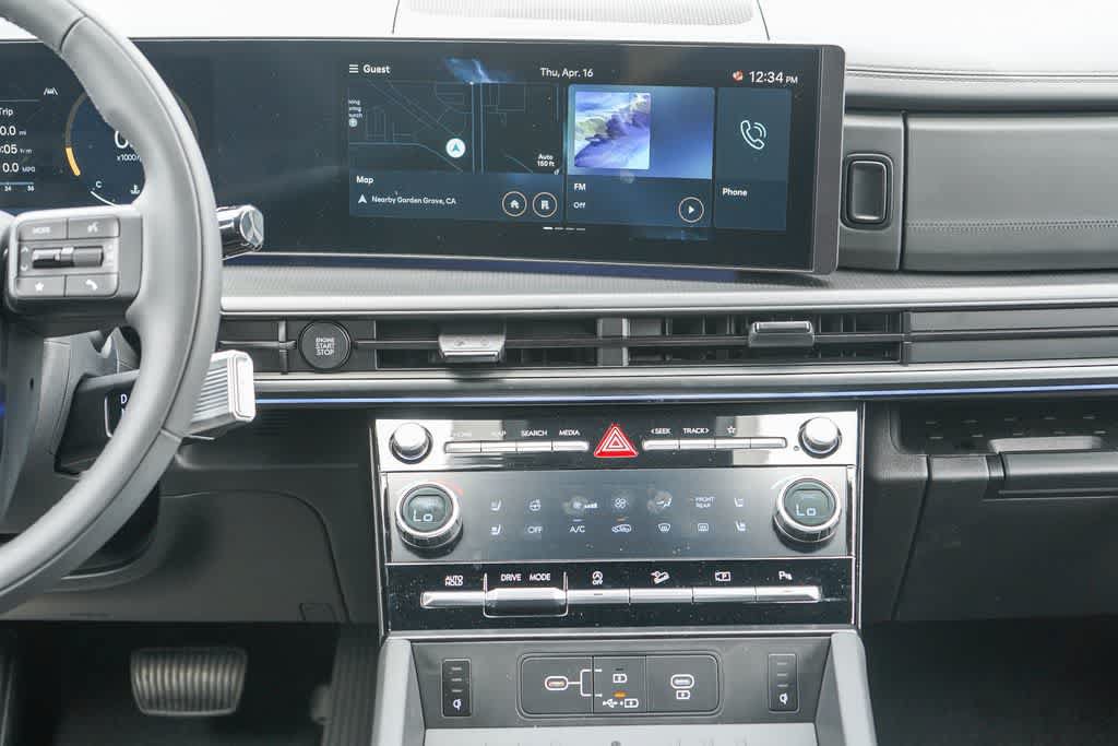 New 2026 Hyundai Santa Fe Calligraphy FWD image 12