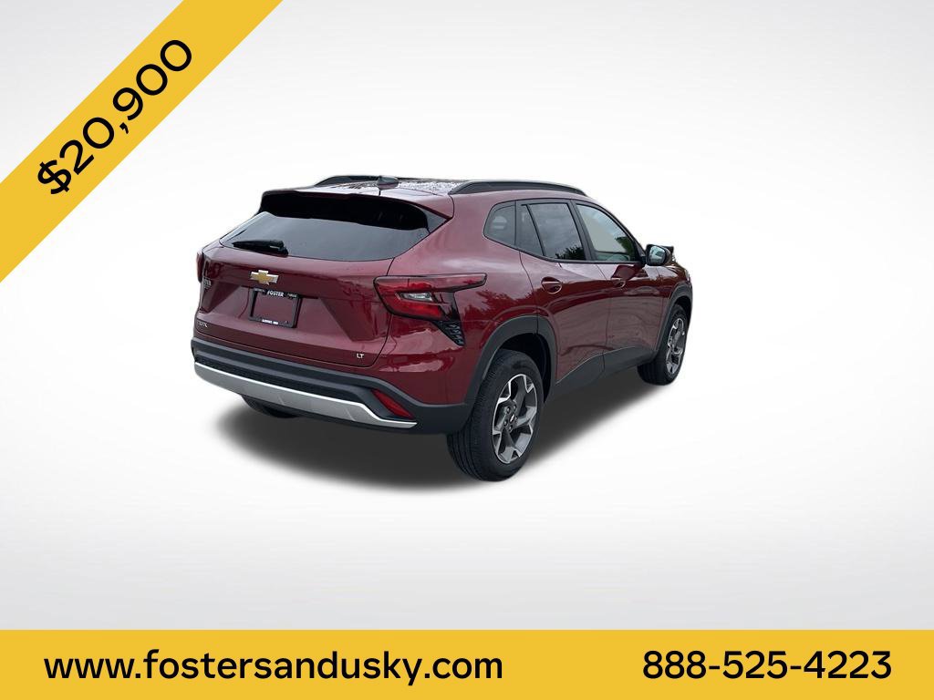 Used 2024 Chevrolet Trax LT w/ Sunroof Package FWD image 5