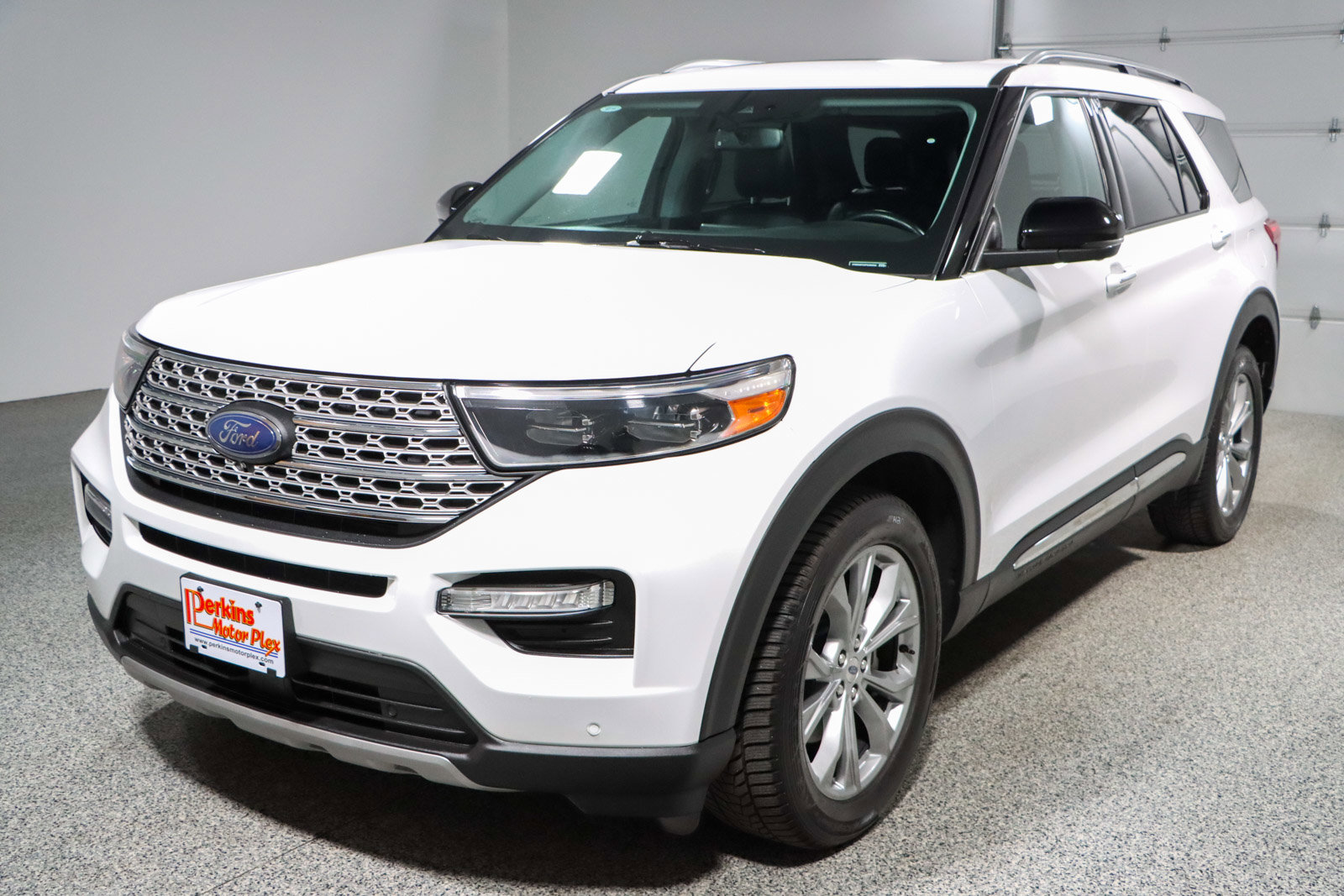 Used 2023 Ford Explorer Limited image 34