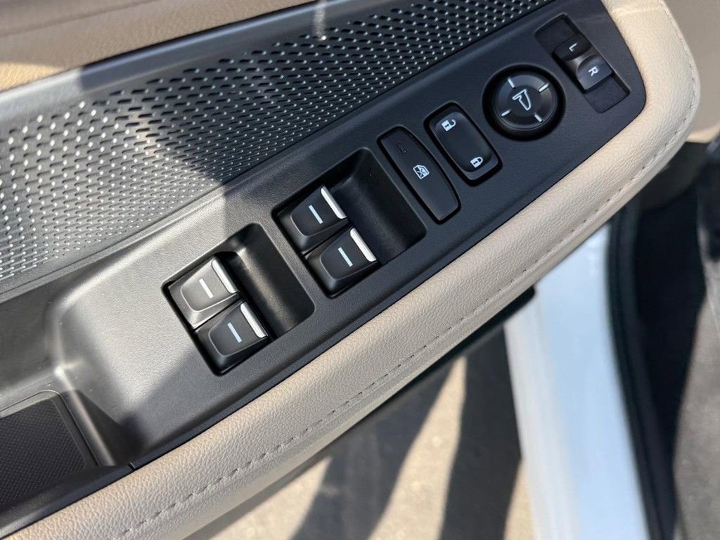 Certified 2026 Acura MDX SH-AWD image 19