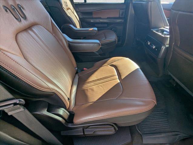 Used 2024 Ford Expedition King Ranch image 21