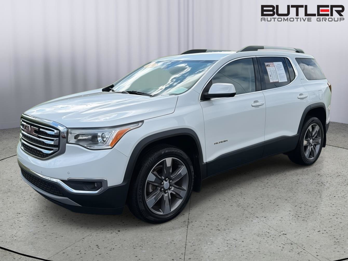 Used 2019 GMC Acadia SLT FWD image 2