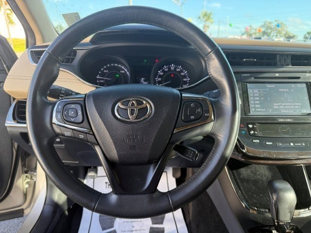 Used 2015 Toyota Avalon Limited image 15