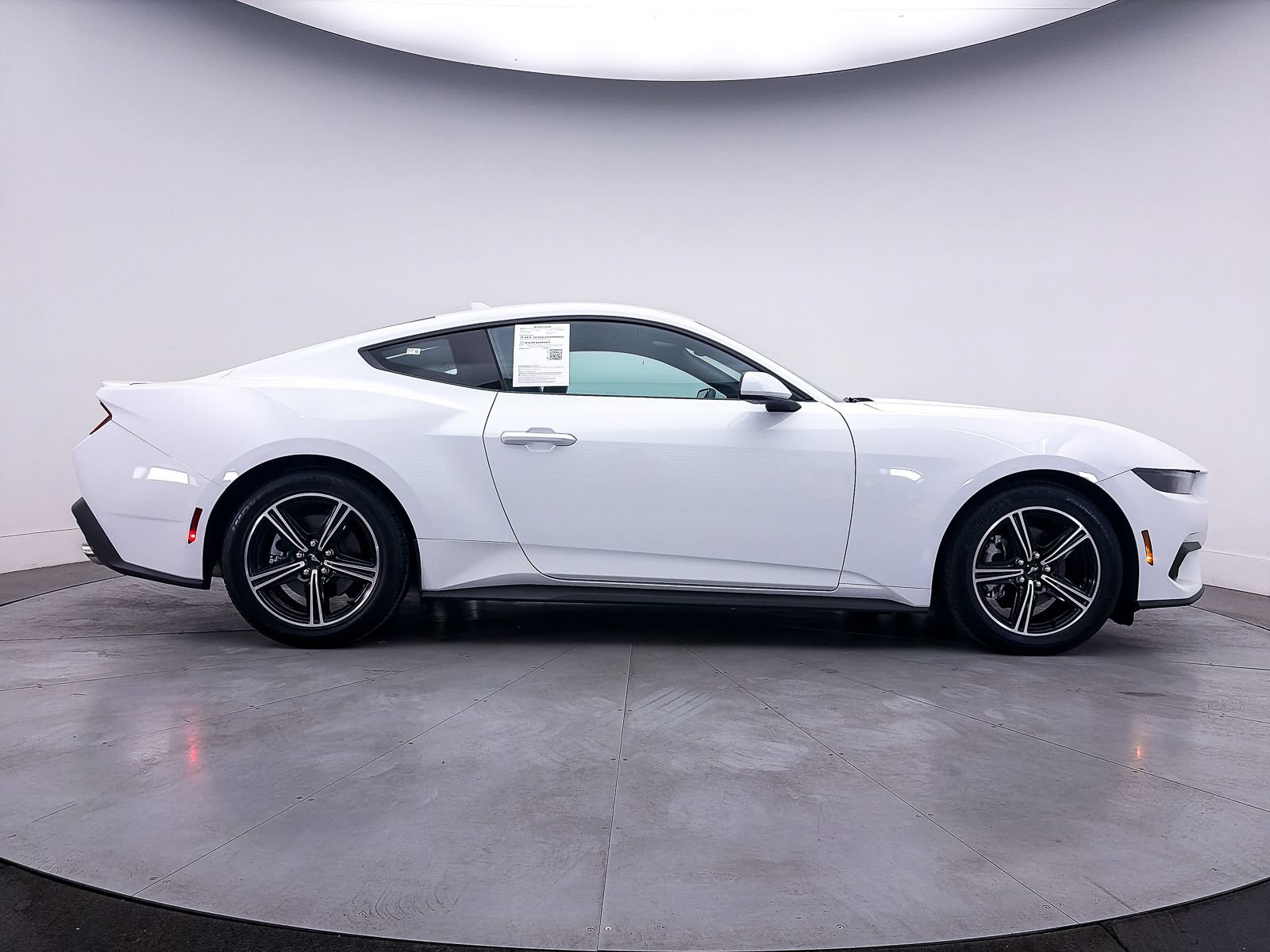 Used 2025 Ford Mustang Premium RWD image 41