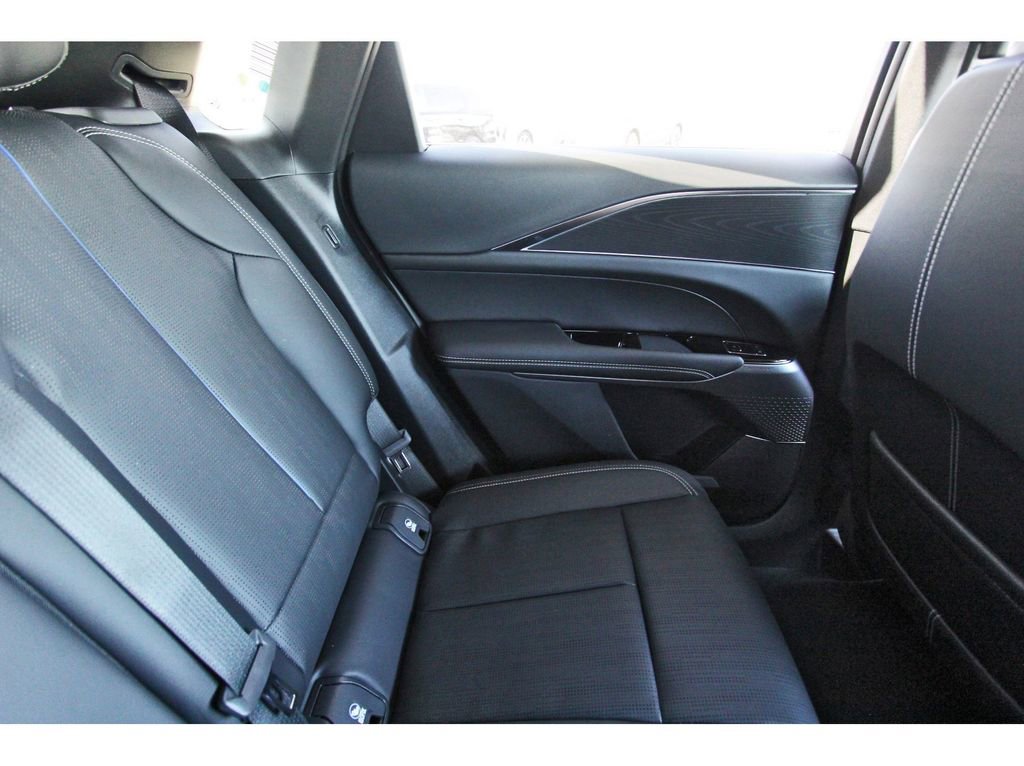 New 2026 Cadillac Lyriq Luxury image 11