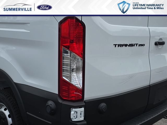 New 2026 Ford Transit 250 148 Medium Roof RWD image 33