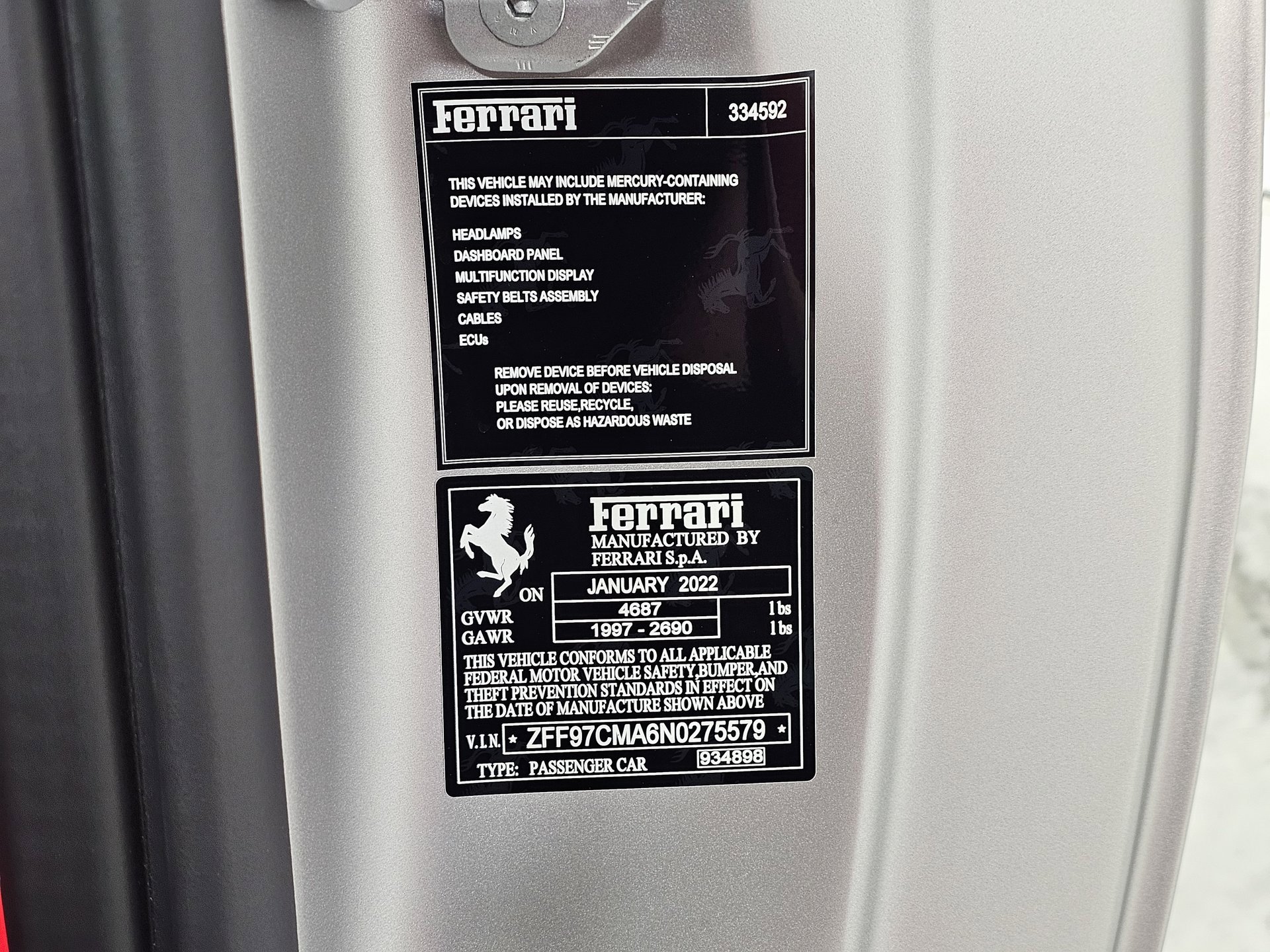 Used 2022 Ferrari 812 GTS image 28