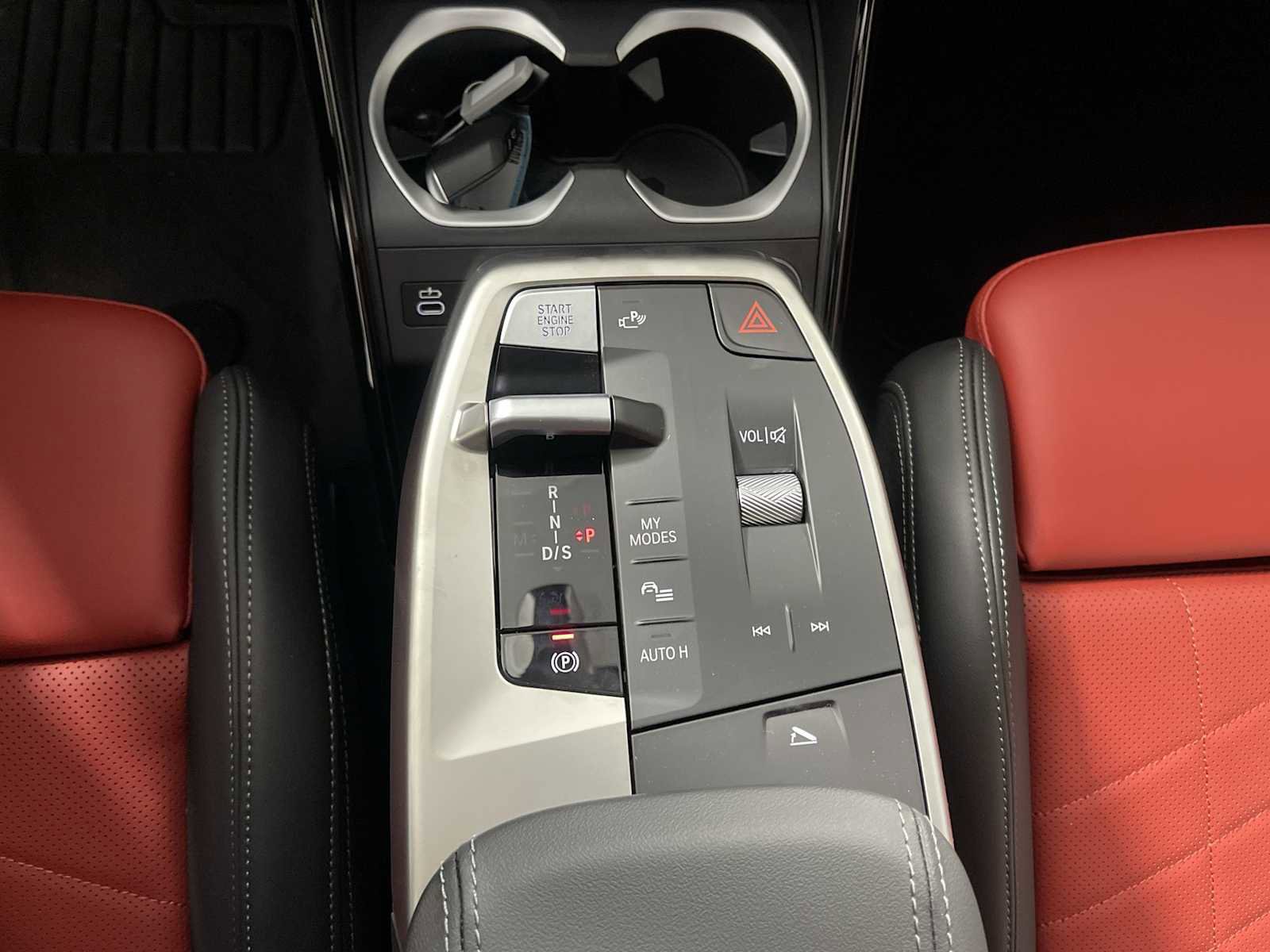 Used 2025 BMW X1 xDrive28i w/ Technology Package image 15