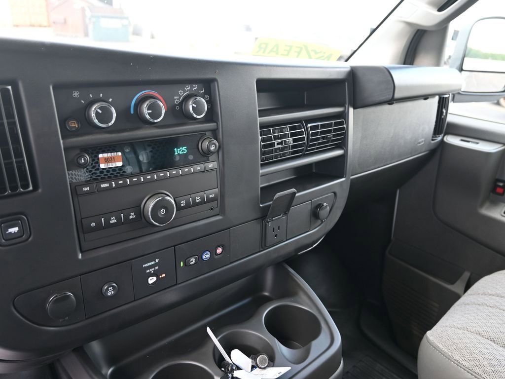 New 2025 GMC Savana 2500 w/ Driver Convenience Package RWD image 18
