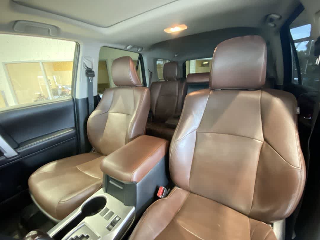 Used 2017 Toyota 4Runner Limited AWD/4WD image 14