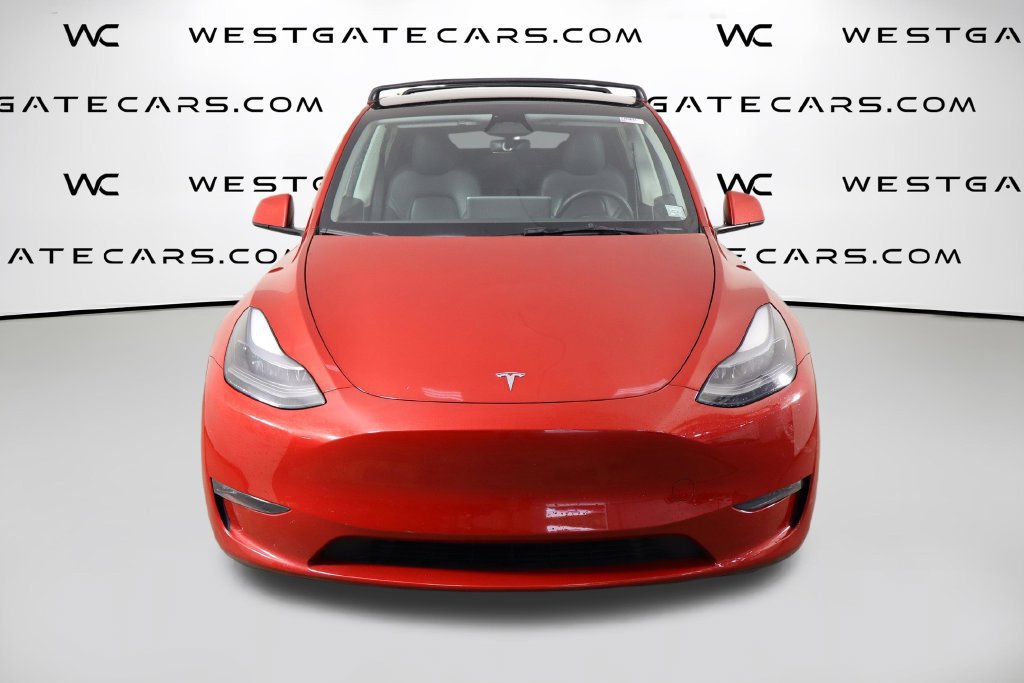 Used 2023 Tesla Model Y Long Range AWD/4WD image 2
