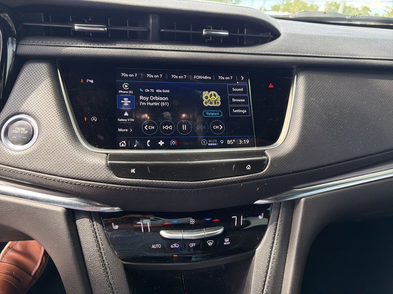 Certified 2023 Cadillac XT5 Luxury FWD image 3