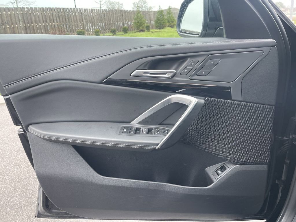 Used 2025 BMW X1 xDrive28i image 33