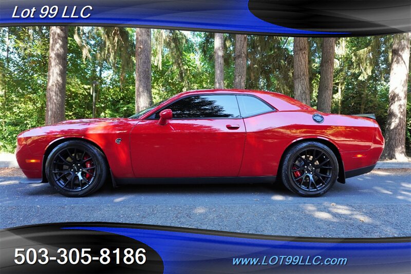 Used 2015 Dodge Challenger SRT Hellcat RWD image 1