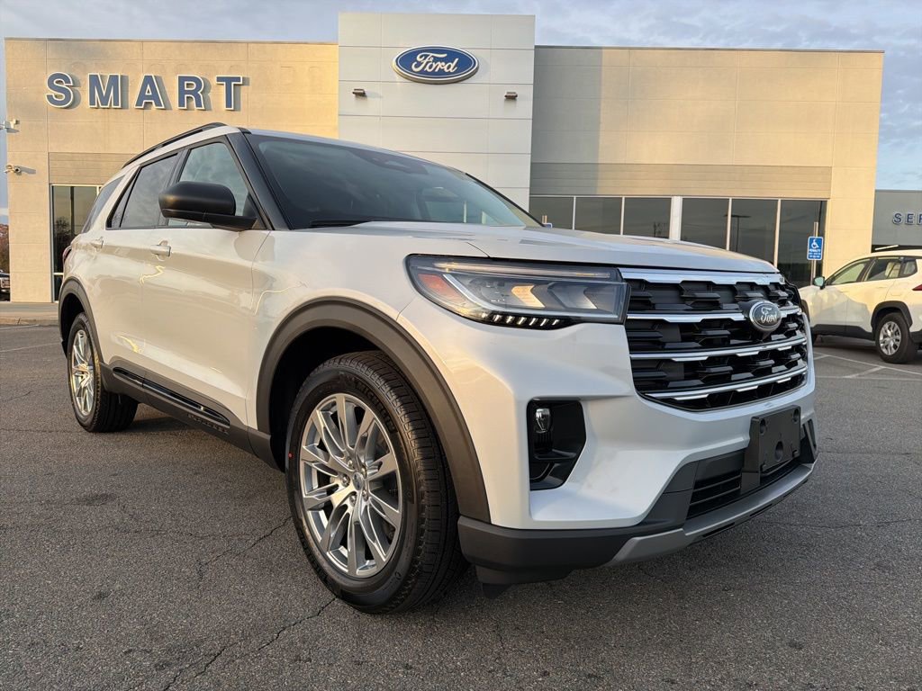 New 2026 Ford Explorer Active w/ Active Comfort Package