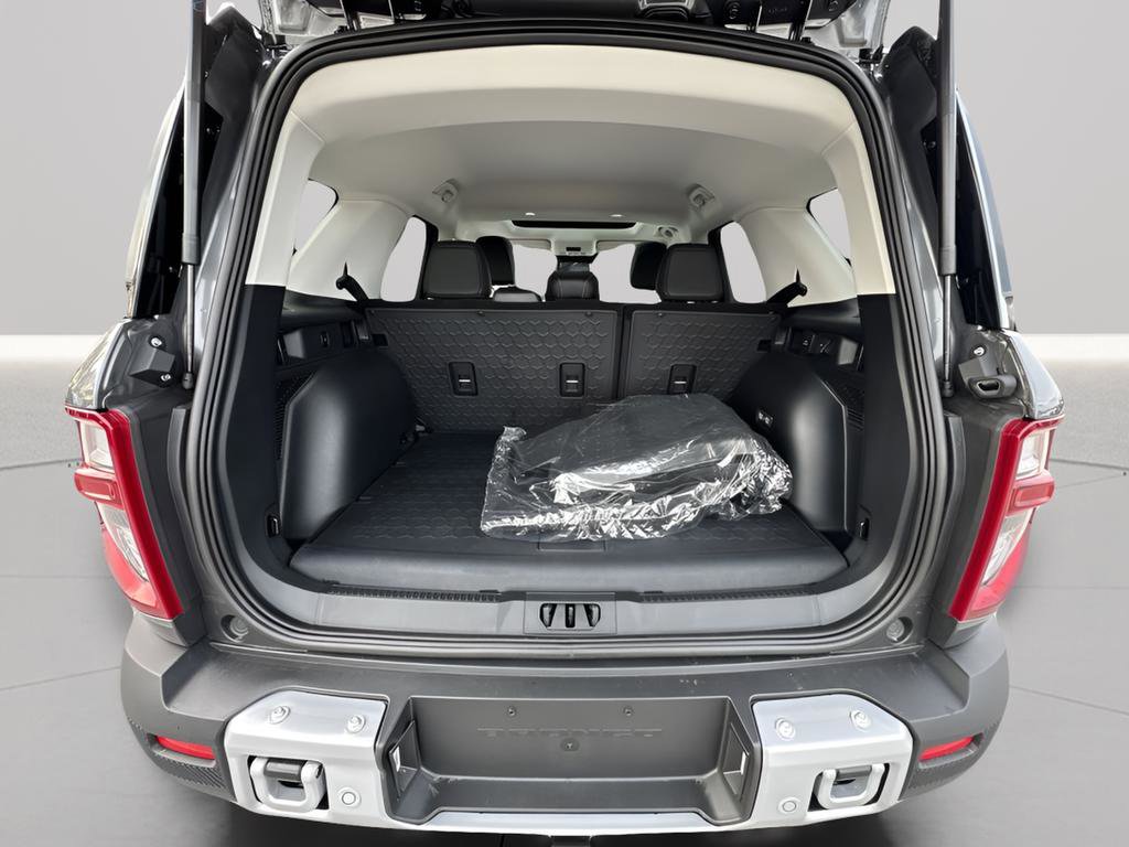 New 2025 Ford Bronco Sport Outer Banks w/ Sasquatch Outer Banks Package image 21