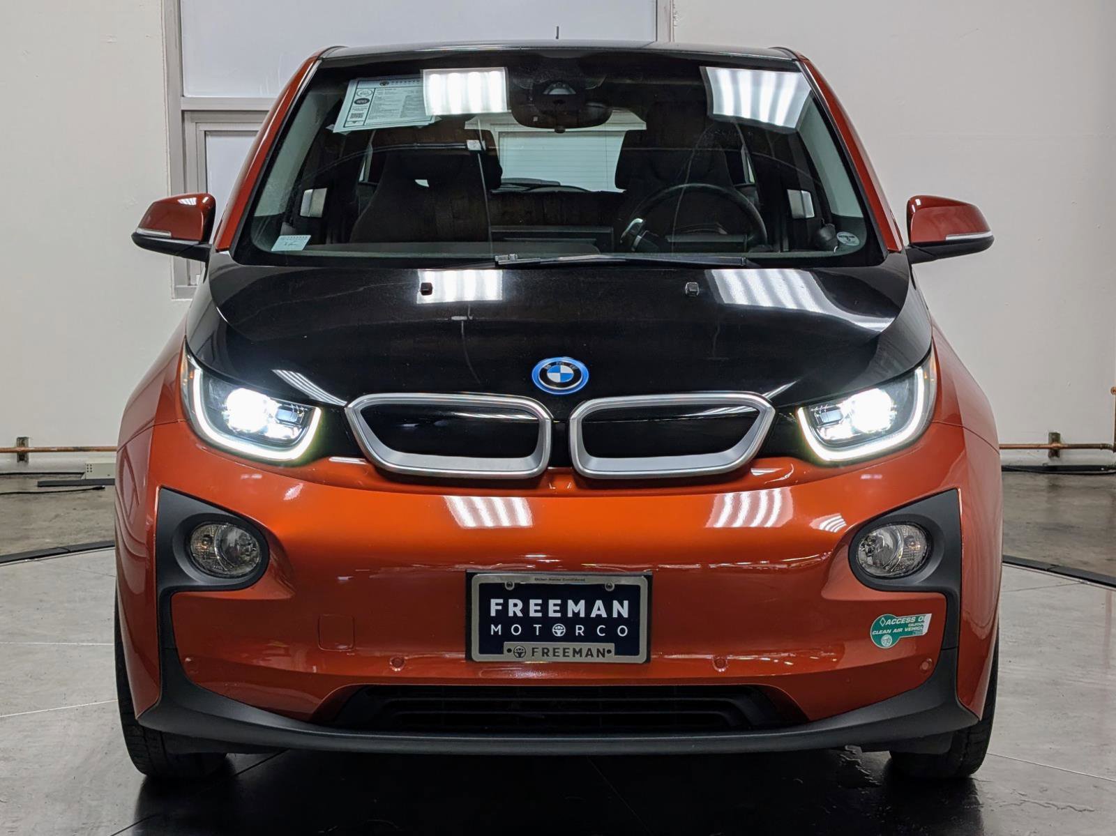 Used 2014 BMW i3 w/ Range Extender RWD image 3