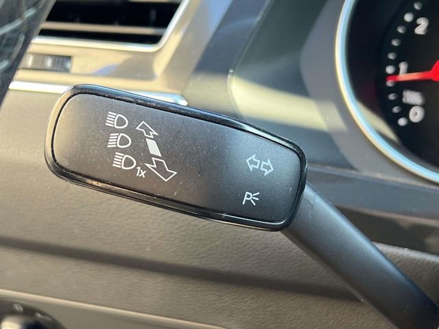 Certified 2021 Volkswagen Tiguan SE R-Line AWD/4WD image 25