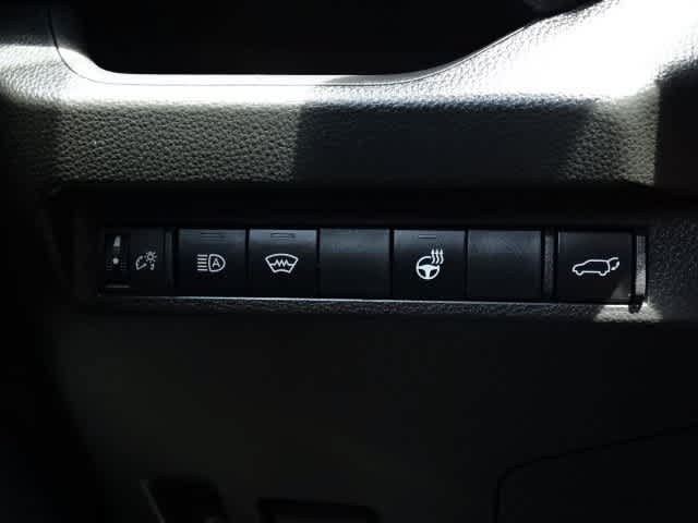 Certified 2023 Toyota RAV4 XLE Premium AWD/4WD image 40