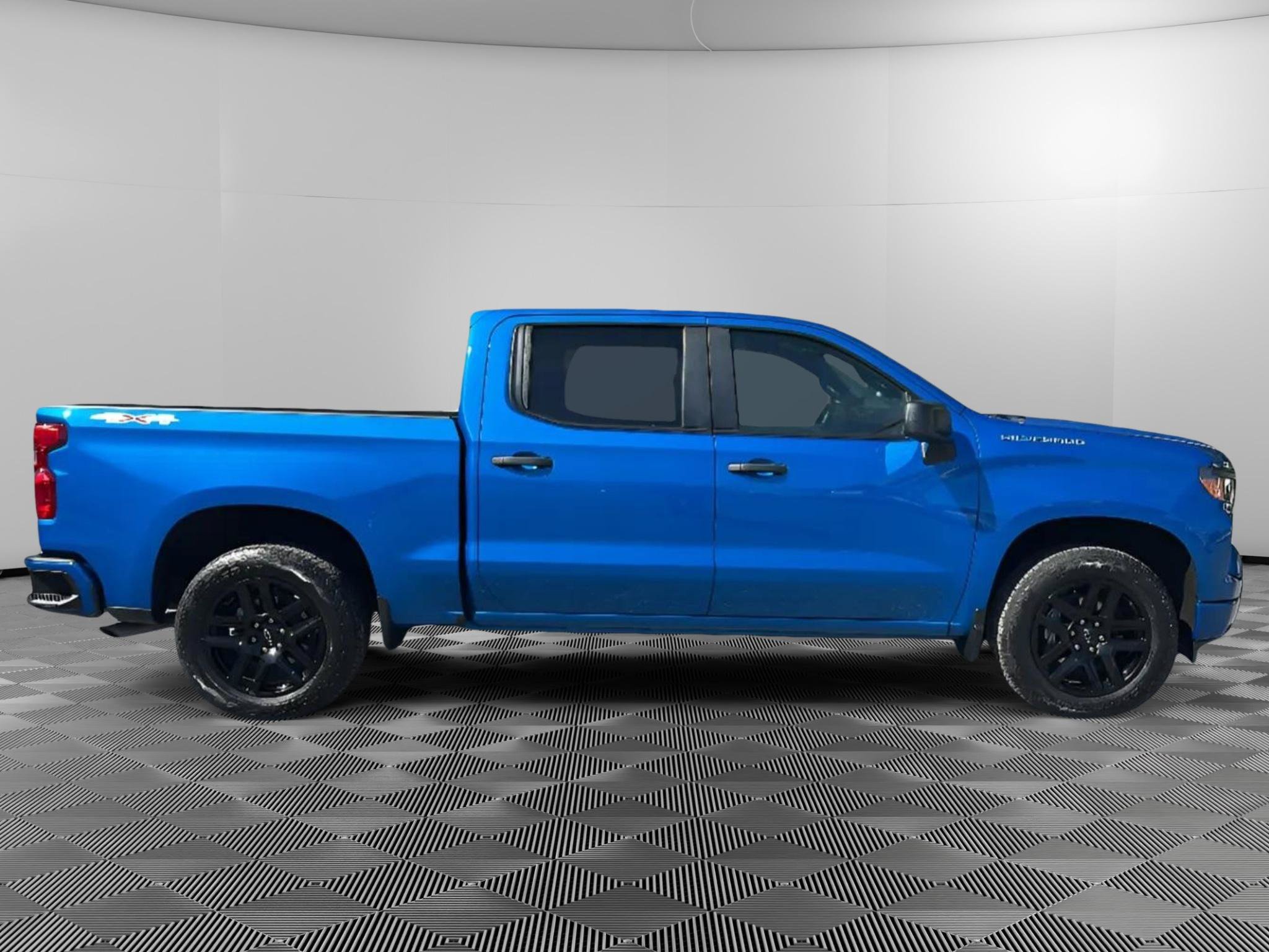 Used 2023 Chevrolet Silverado 1500 Custom AWD/4WD image 6